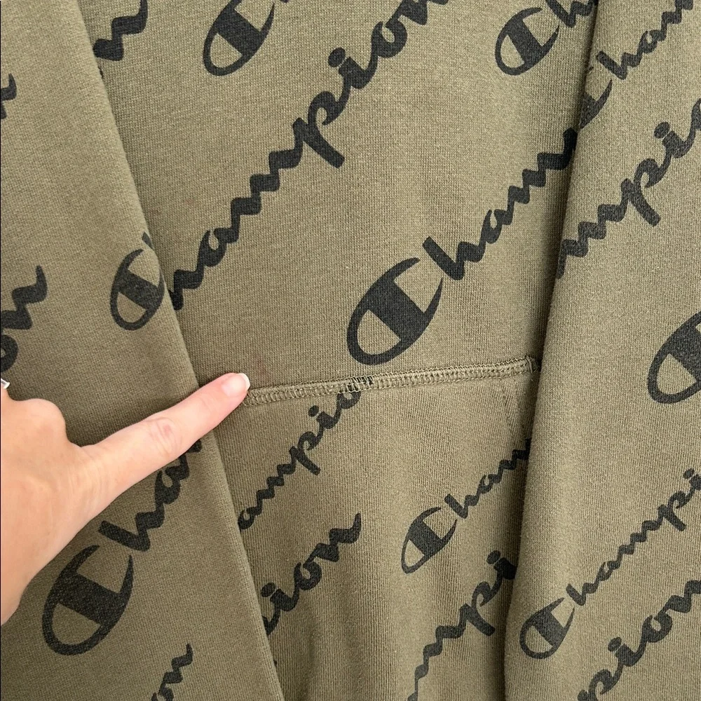 Champion Olive kids Hoodie size M